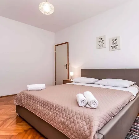 Apartmán In Porec/istrien 10281 *